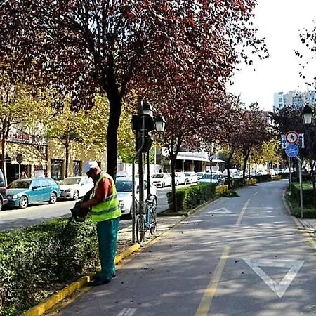 Sunny Flat In The Center Of Tirana, 2 Min. Walk Appartement Tirana